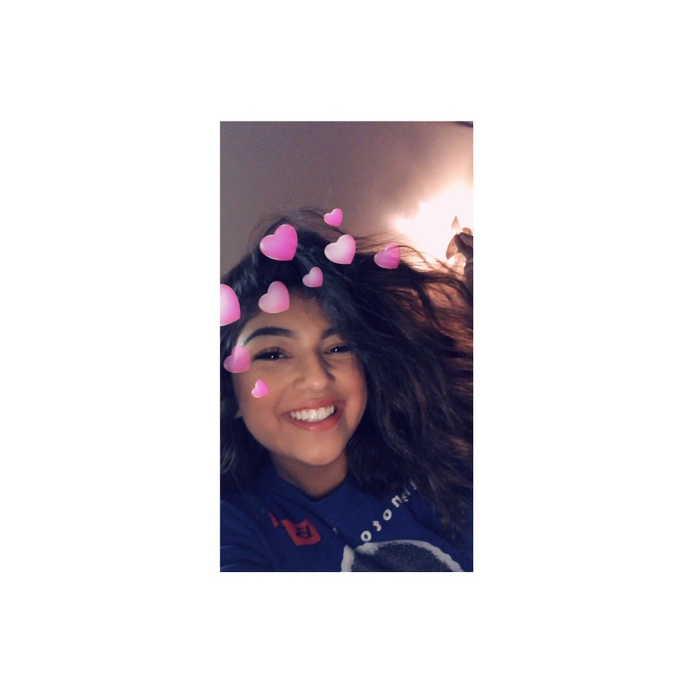 Meet your Posher, Esmeralda